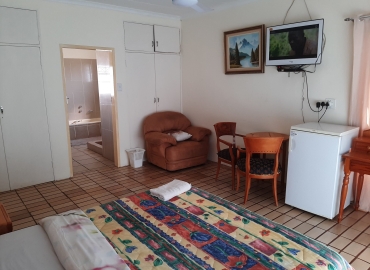 Morrys Guesthouse Meyerton 0817846033