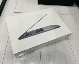 Apple MacBook Pro 13 Touch Bar 1.4GHz Quad Core i5 512GB Space Grey 2020